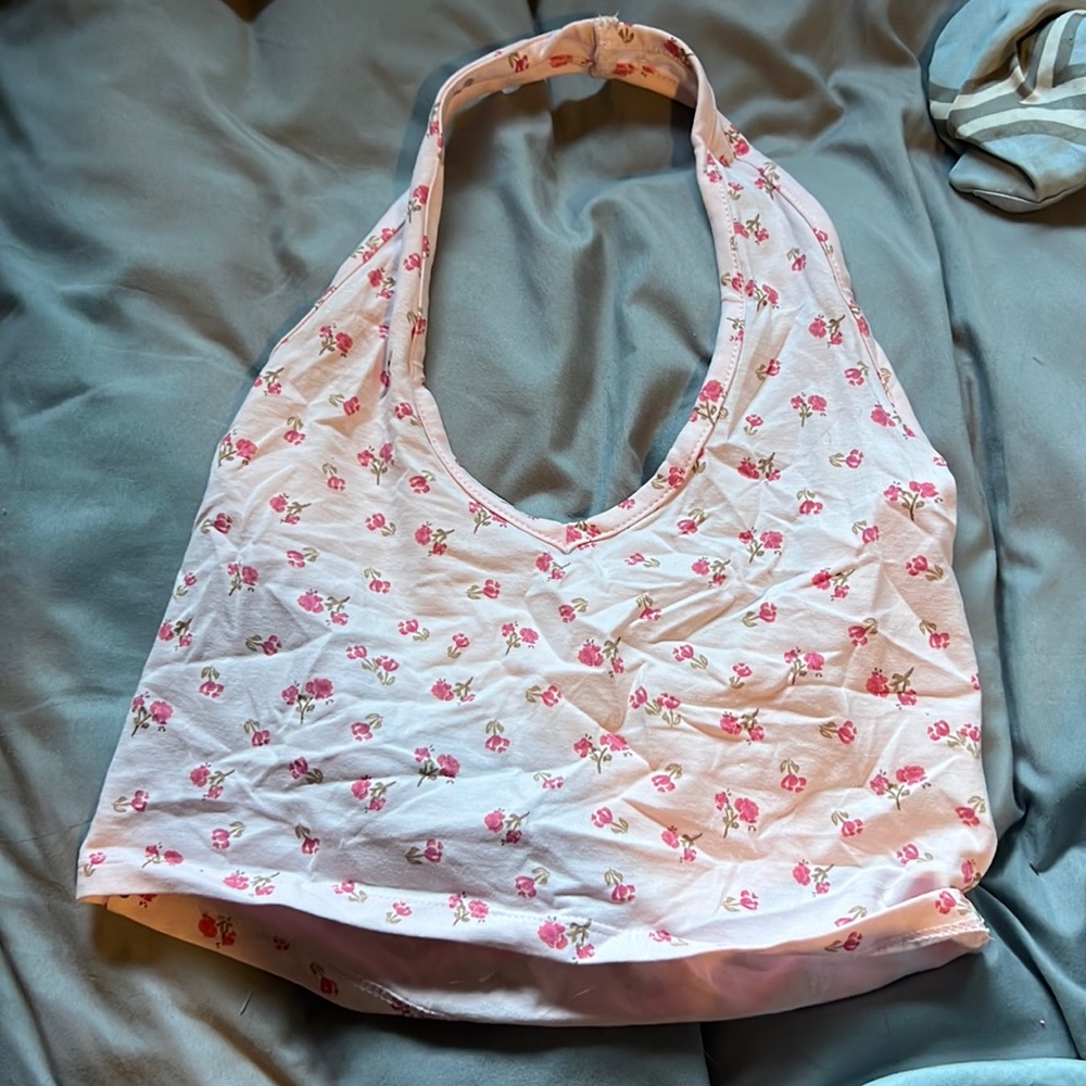 Pink Halter-Top Cropped Tank